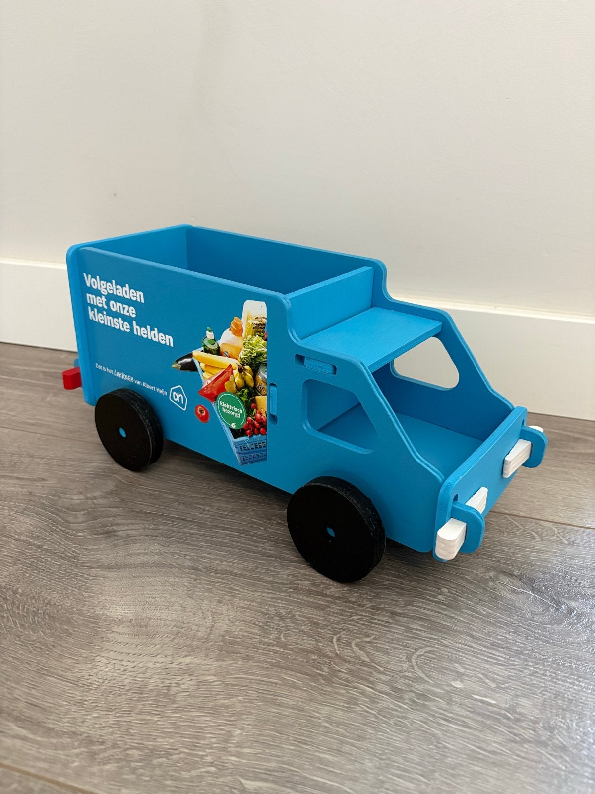 Albert Heijn | houten vrachtwagen, Kinderen en Baby's, Ophalen of Verzenden, Zo goed als nieuw, Duw- of Trekspeelgoed