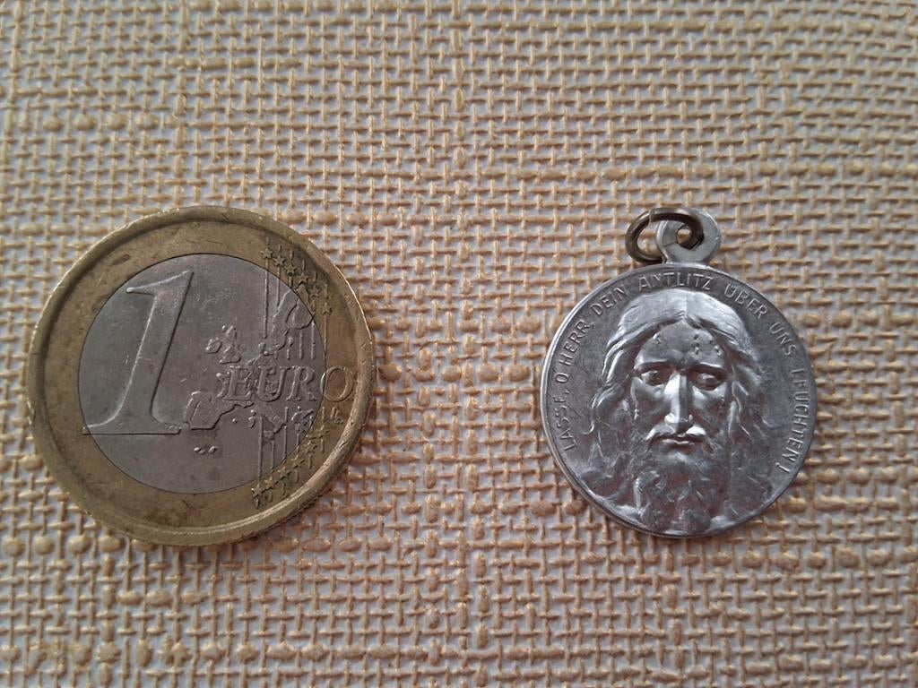 Religieuze aluminium medaille Jezus Christus IHS, Ophalen of Verzenden