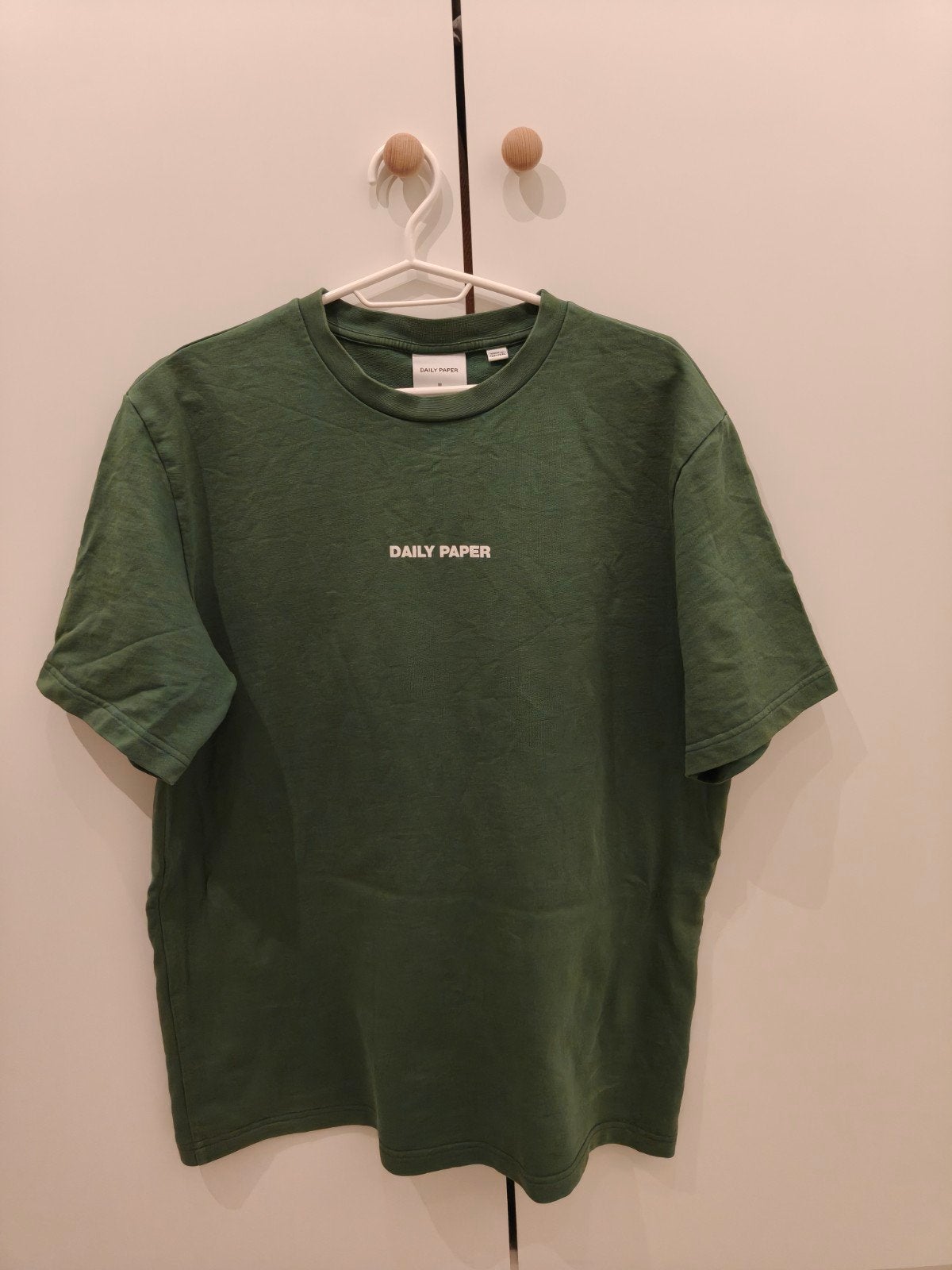 Daily Paper Maat M Shirt Groen t-shirt Origineel, Ophalen of Verzenden, Gedragen, Maat 48/50 (M), Groen