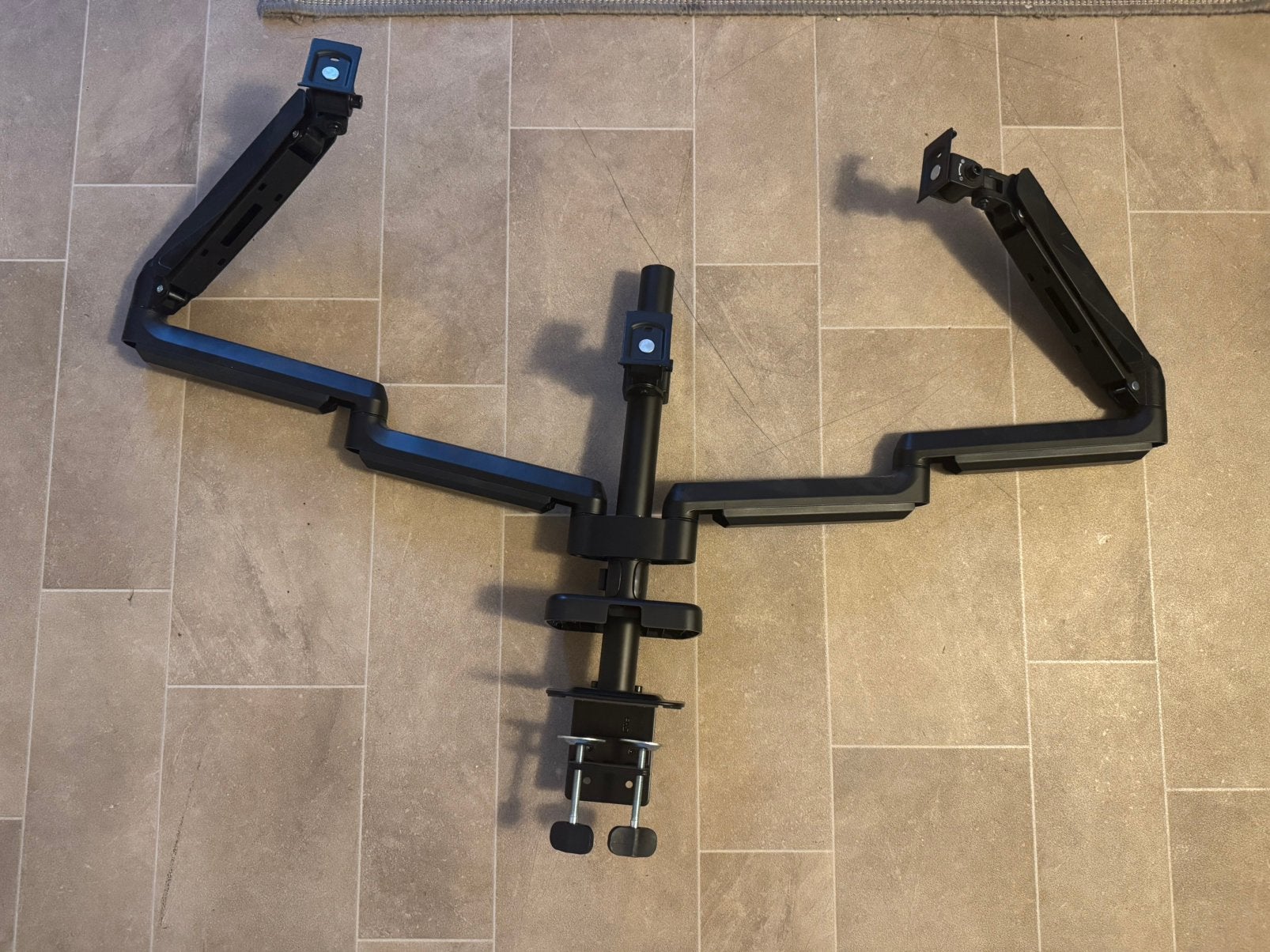 Monitor arm 3 schermen 32inch, Ophalen, Zo goed als nieuw