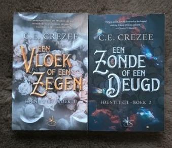 C.e. crezee - serie identiteit, Ophalen of Verzenden, Zo goed als nieuw, C.e. crezee