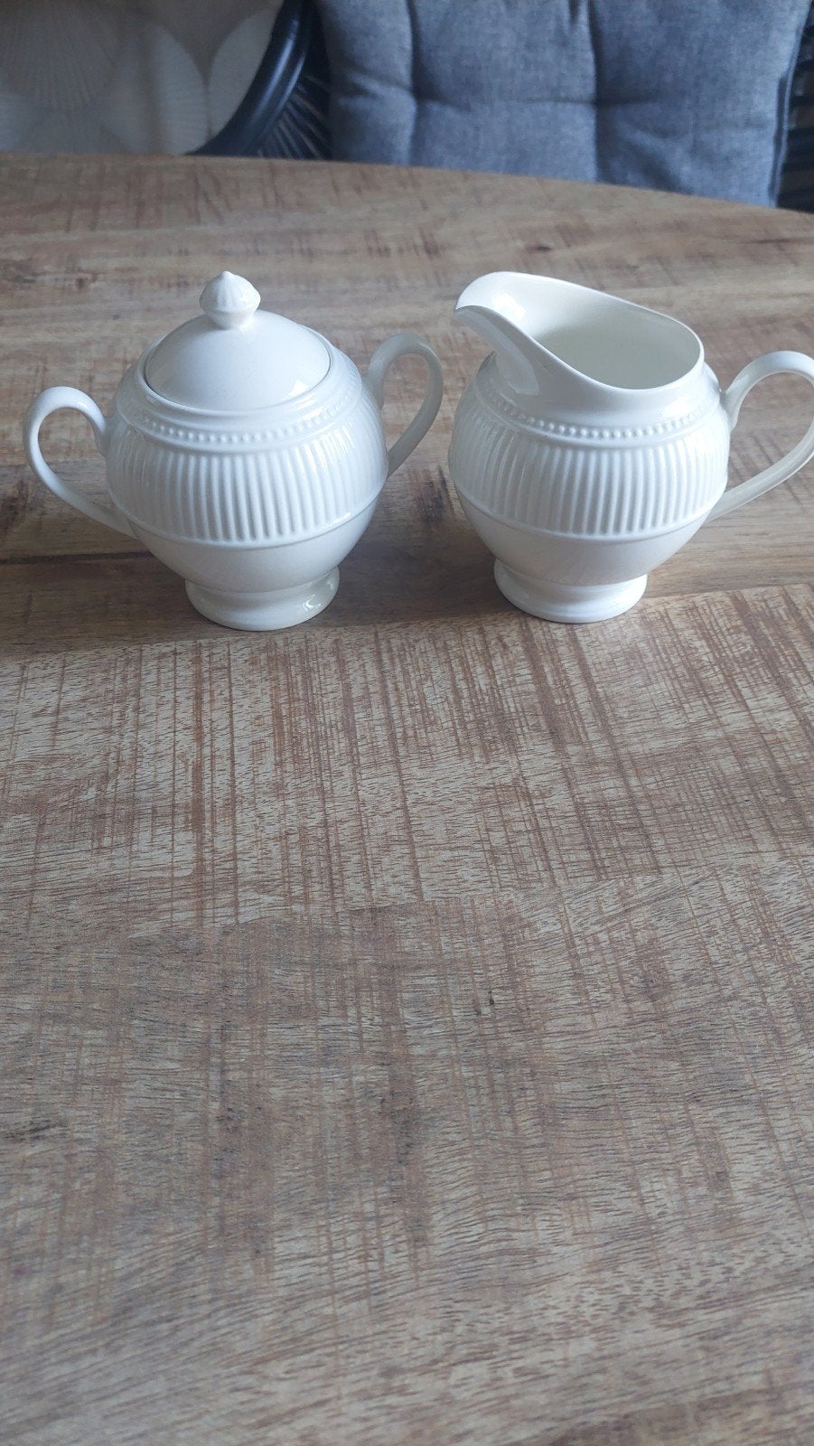 Wedgwood Windsor suikerpot en melkkan, Huis en Inrichting, Keuken | Servies, Ophalen, Klassiek, Overige typen, Zo goed als nieuw