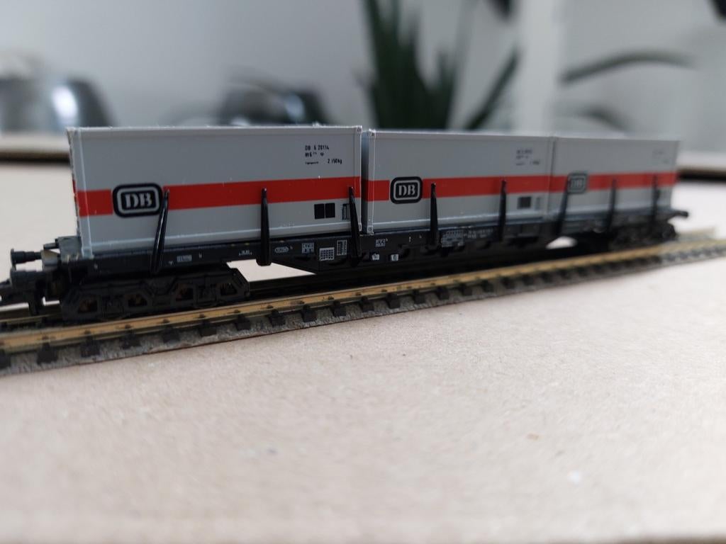 Minitrix NS met 3 containers DB / Rongen met Profi koppeling, Hobby en Vrije tijd, Modeltreinen | N-Spoor, Gelijkstroom, Trix