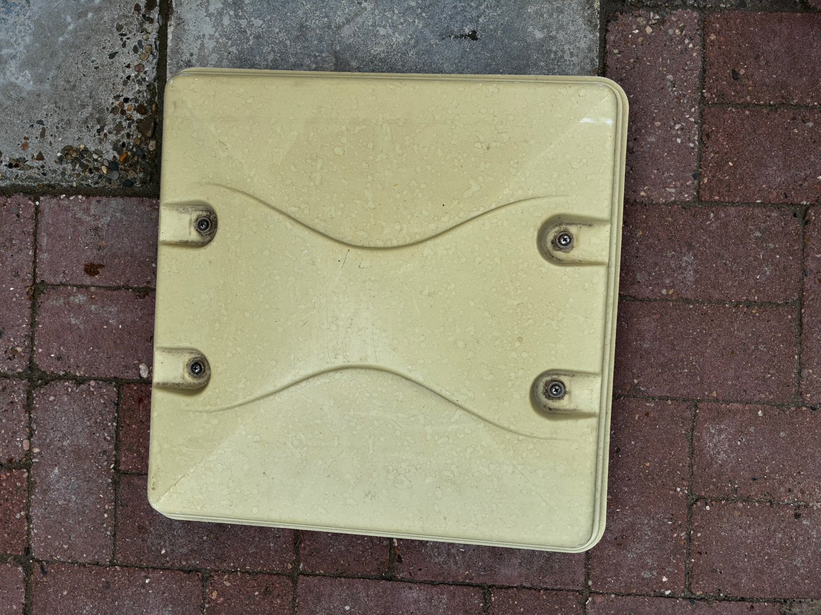 Dakraam / Dakluik caravan – 40 x 40 (afkomst: kip Ecu Line), Caravans en Kamperen, Ophalen, Zo goed als nieuw