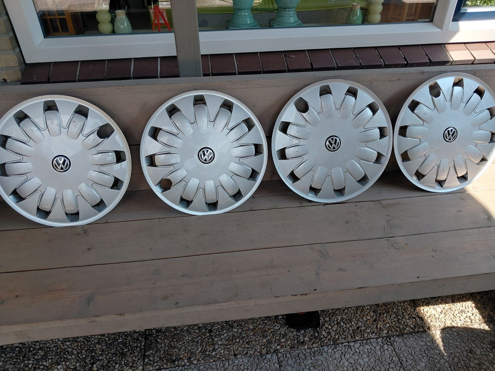 volkswagen wieldoppen 16 inch, Ophalen of Verzenden, Zo goed als nieuw