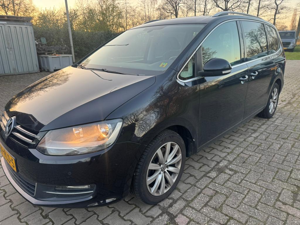 Volkswagen Sharan 1.4 TSI 110KW 2011 Zwart*Motorschade, Auto's, Voorwielaandrijving, Euro 5, 1800 kg, Zwart