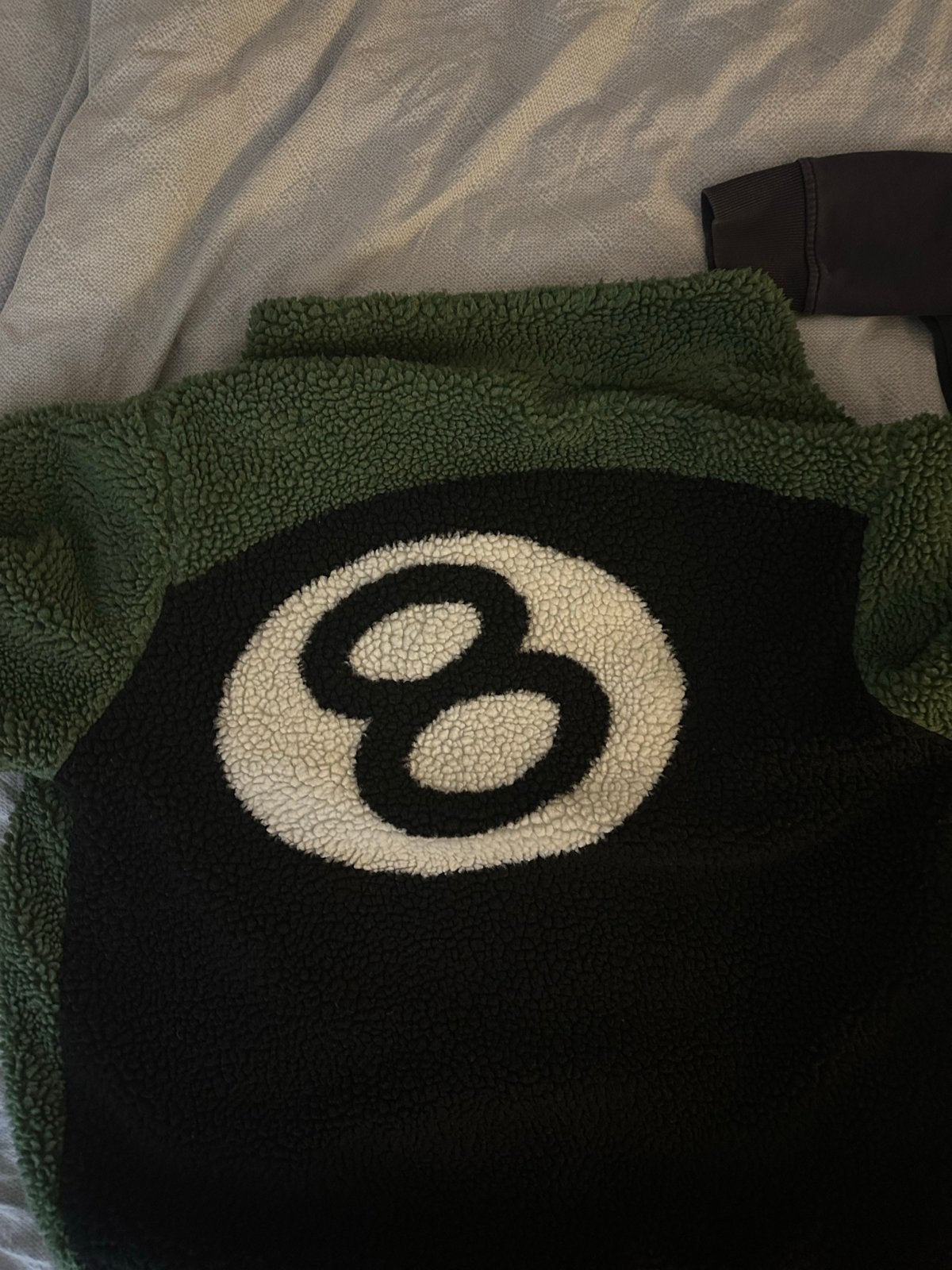 Stussy Reversible Sherpa Jacket Zwart/Groen met 8-Ball, Ophalen of Verzenden, Zo goed als nieuw, Maat 48/50 (M), Zwart