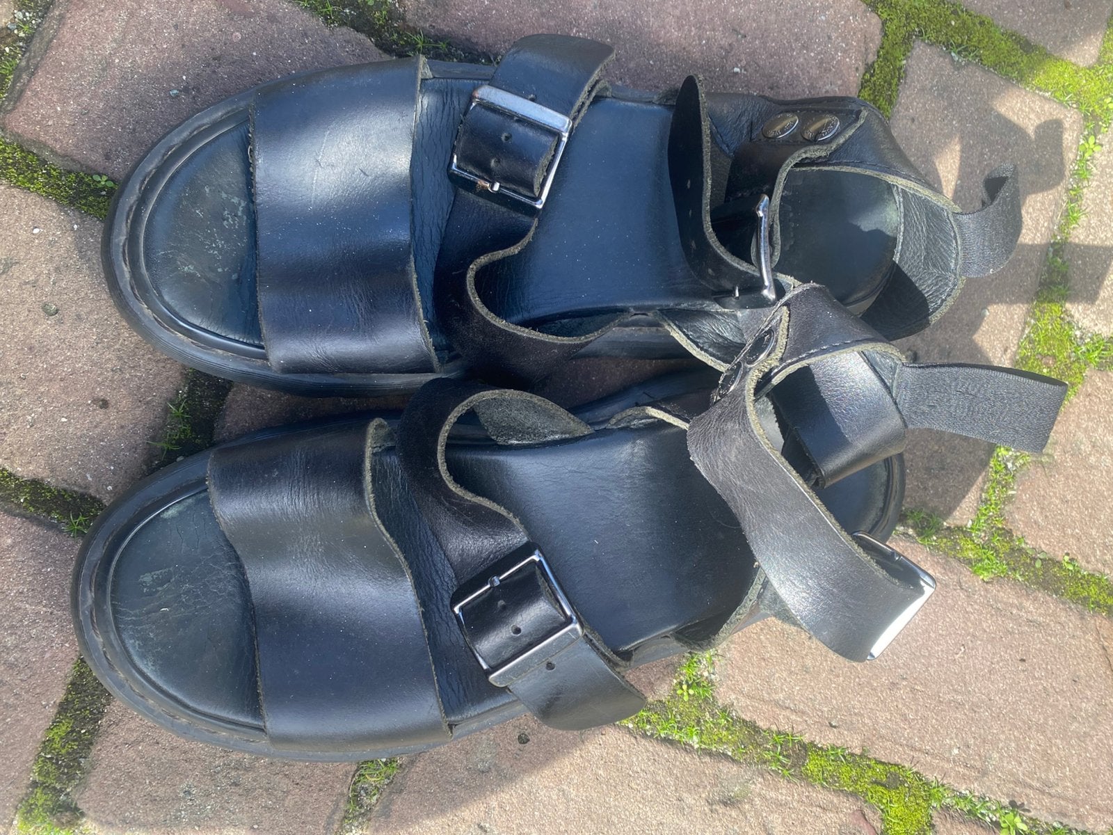 Dr. Martens sandalen (schoenen), Ophalen of Verzenden, Zo goed als nieuw, Zwart, Sandalen