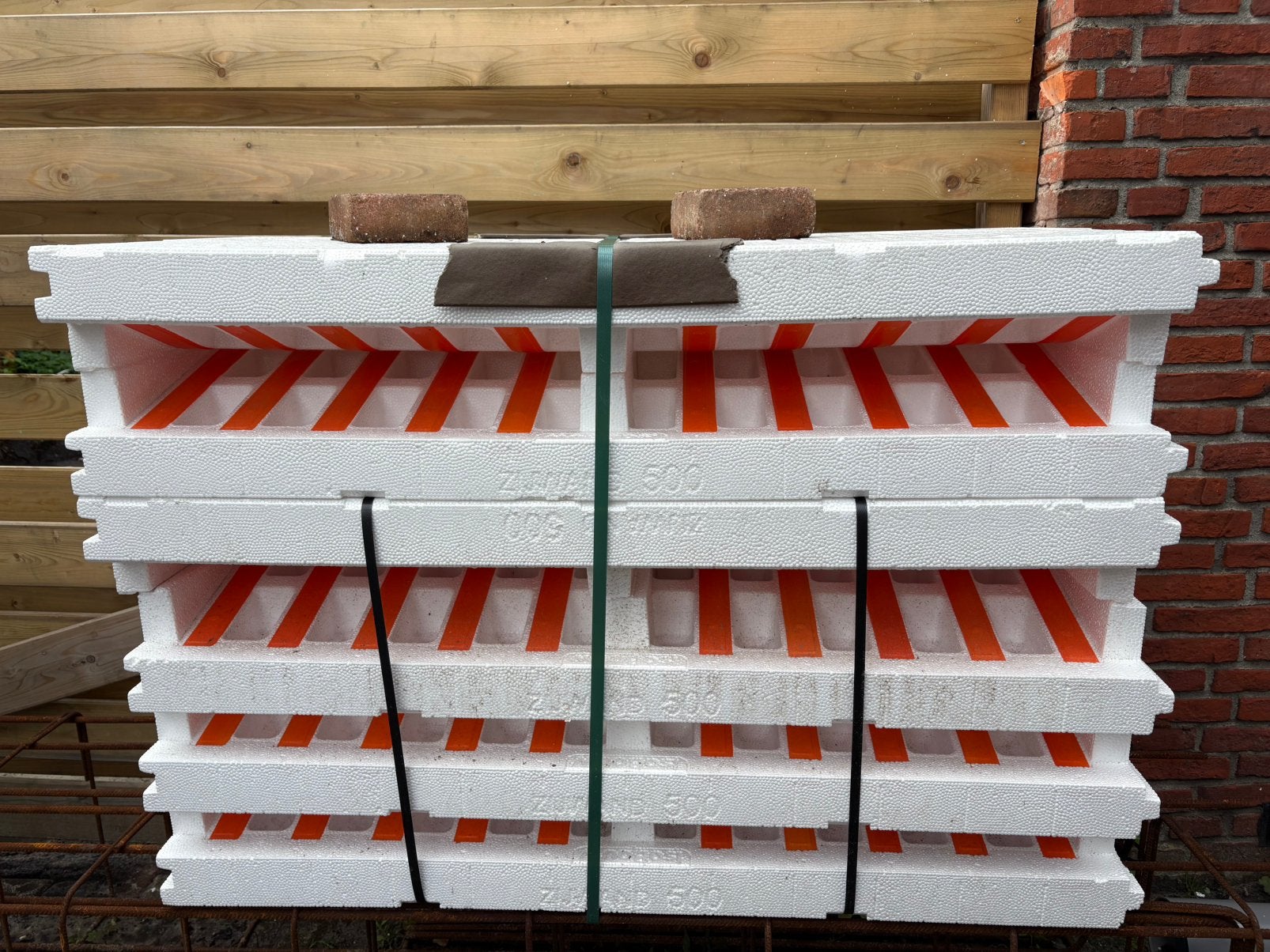12 stuks Bekisting IsoBouw zijwand 500, Ophalen, Nieuw, Piepschuim (Tempex), 15 m² of meer