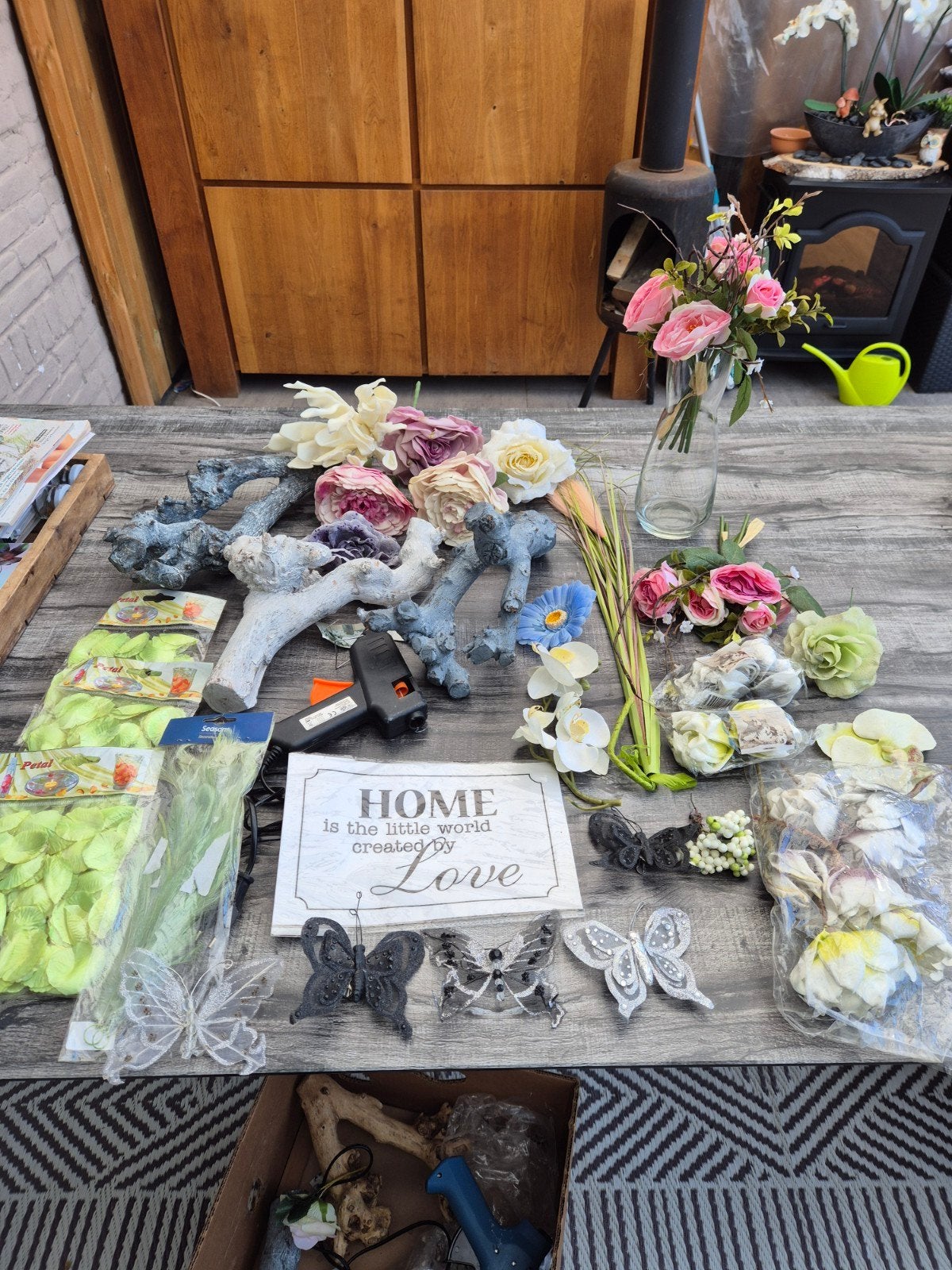 Groot knutselpakket met bloemen, takken en decoratie, Ophalen of Verzenden