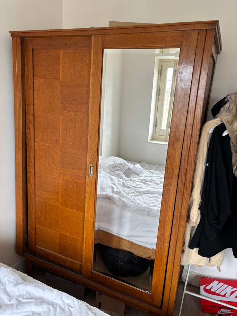 Vintage closet, Antiek en Kunst, Antiek | Meubels | Kasten, Ophalen