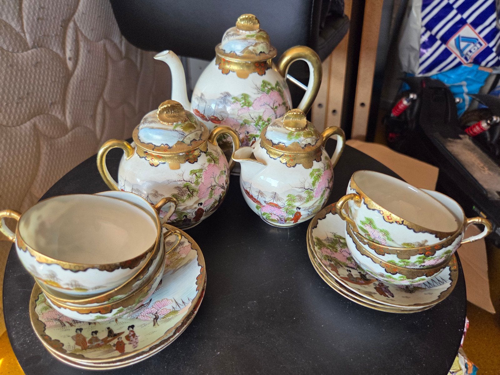 Vintage Japanse theeset met handgeschilderde decoratie, Ophalen