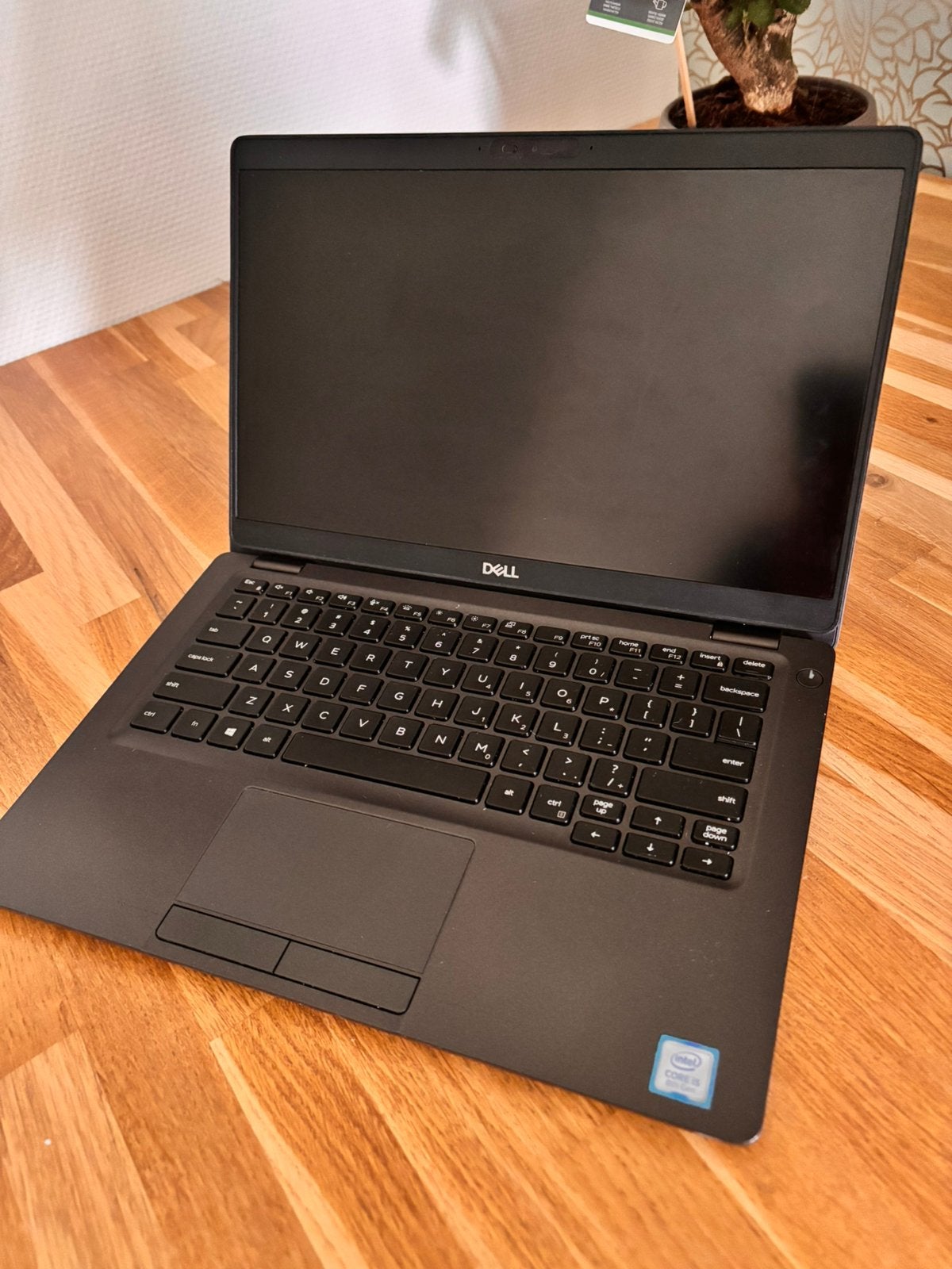 Dell latitude 5300, Computers en Software, Qwerty, 13 inch, Ophalen of Verzenden, Zo goed als nieuw