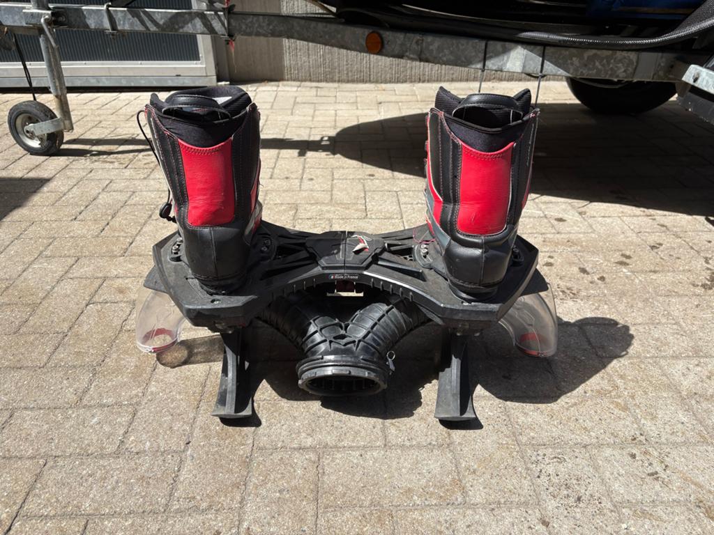 Zapatta Flyboard met Jetski - Weinig gebruikt, titanium ring, Ophalen, Gebruikt, Benzine, 200 pk of meer