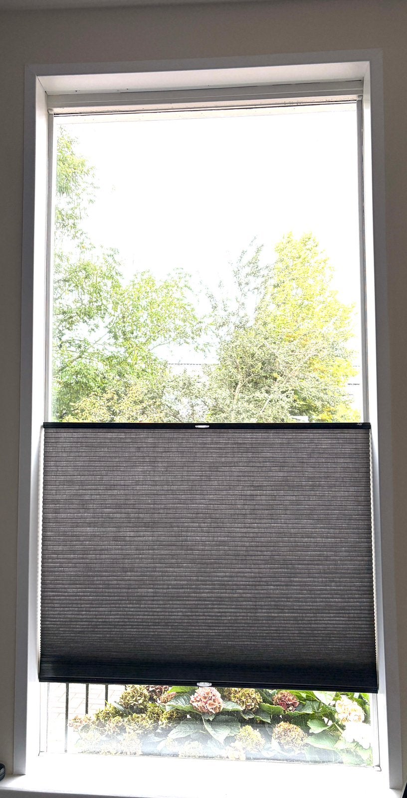 2x Luxaflex Duette 106x215 | antraciet/wit | rookvrij, Zwart, Gebruikt, Inclusief montageonderdelen, 106 cm