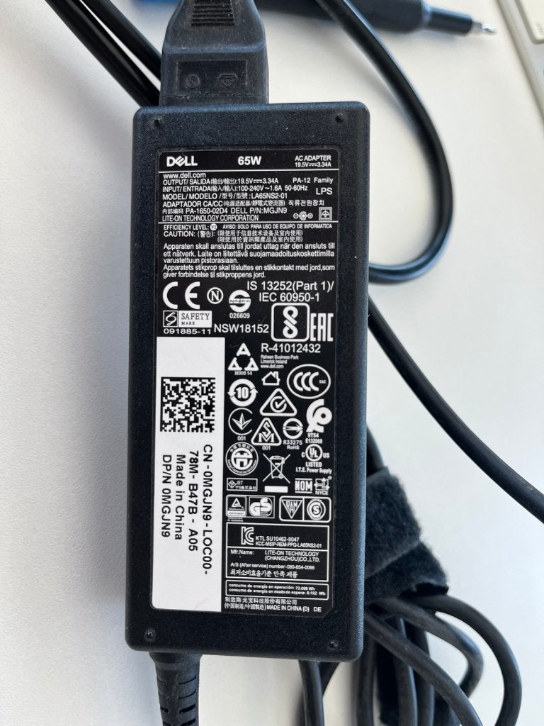gezocht: originele Dell 65W power adapter voor optiplex 3050, Ophalen of Verzenden, Zo goed als nieuw, Onbekend, DELL