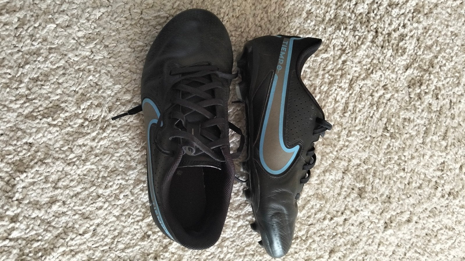 Nike Tiempo voetbalschoenen maat 38, Ophalen of Verzenden, Gebruikt, Schoenen
