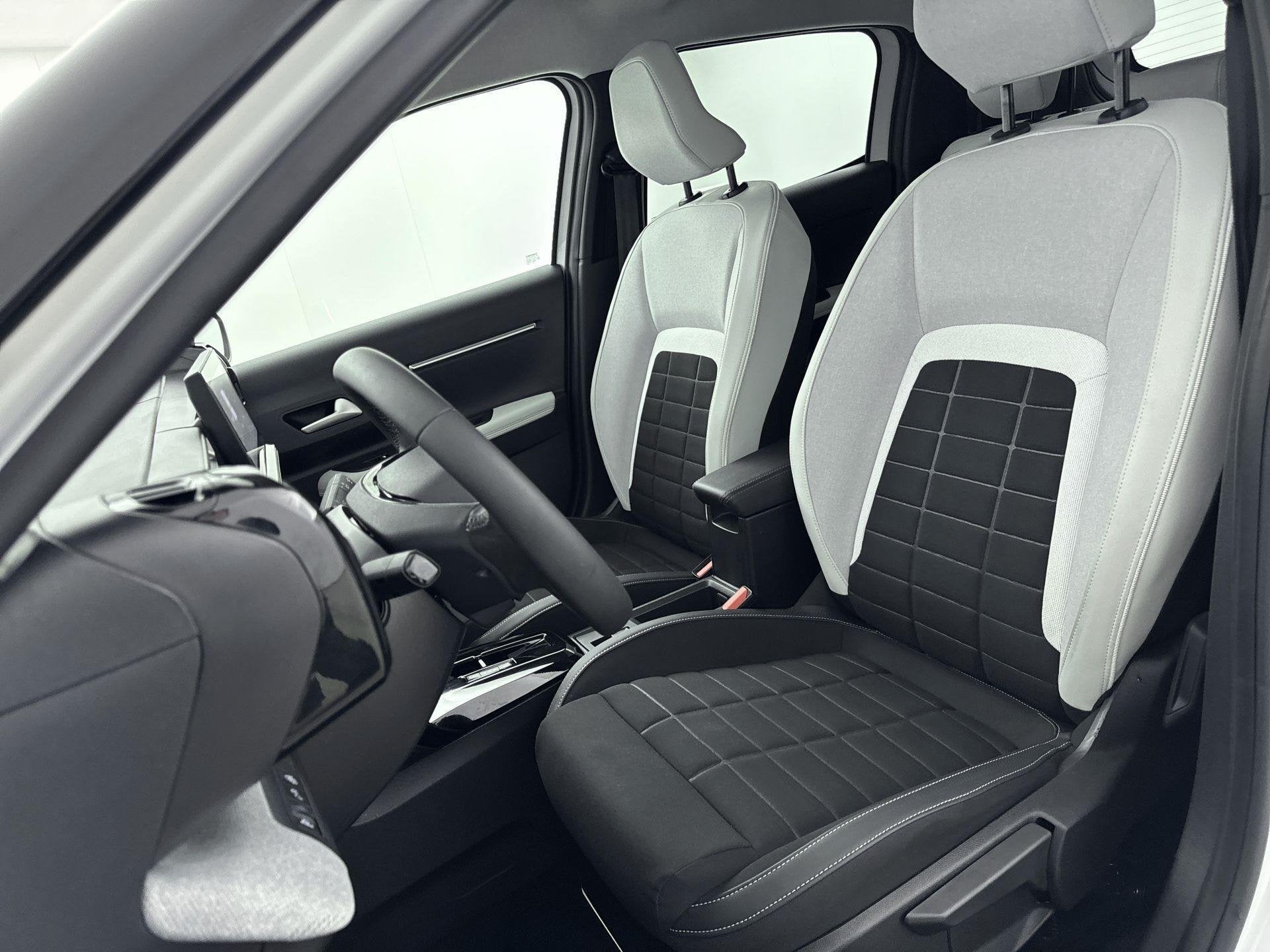Citroen Ë-C3 Max 113pk 44 kWh, Auto's, 12 maanden, Gebruikt, Leder en Stof, Origineel Nederlands