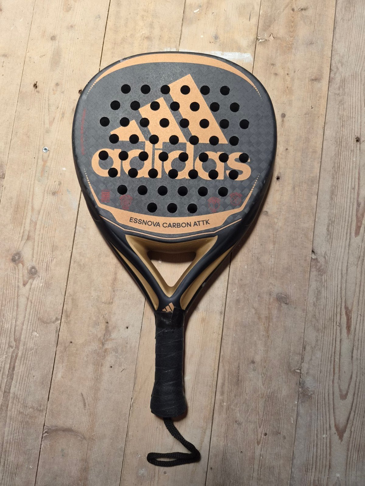 Padel racket Adidas Essnova Carbon Attk, Verzenden, Gebruikt, Padelracket