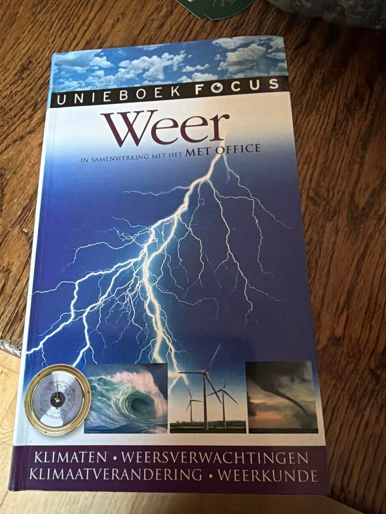 Unieboek Focus Weer: Klimaten, Weersverwachtingen, Weerkunde, Ophalen of Verzenden, Zo goed als nieuw, Natuurwetenschap