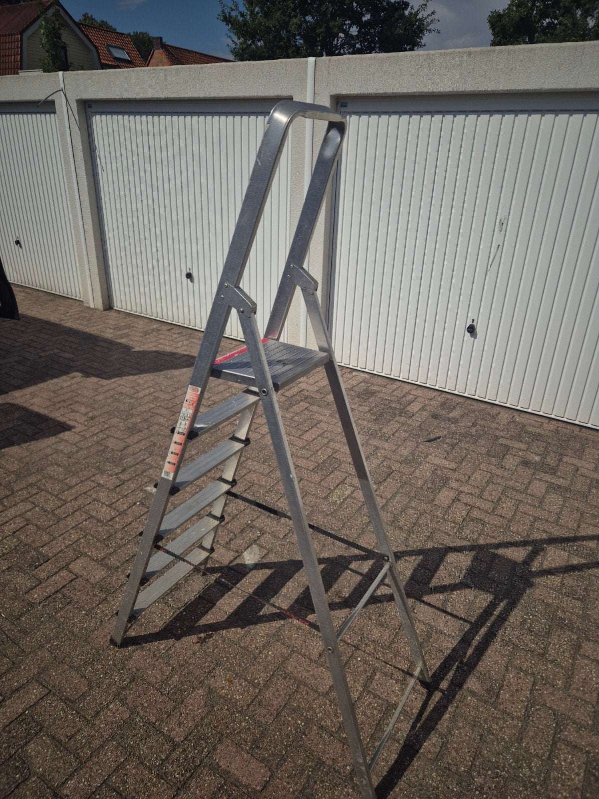 Altrex 6-treden trap - Stevige en veilige huishoudtrap, Doe-het-zelf en Verbouw, Ophalen, Gebruikt, Trap, 2 tot 4 meter