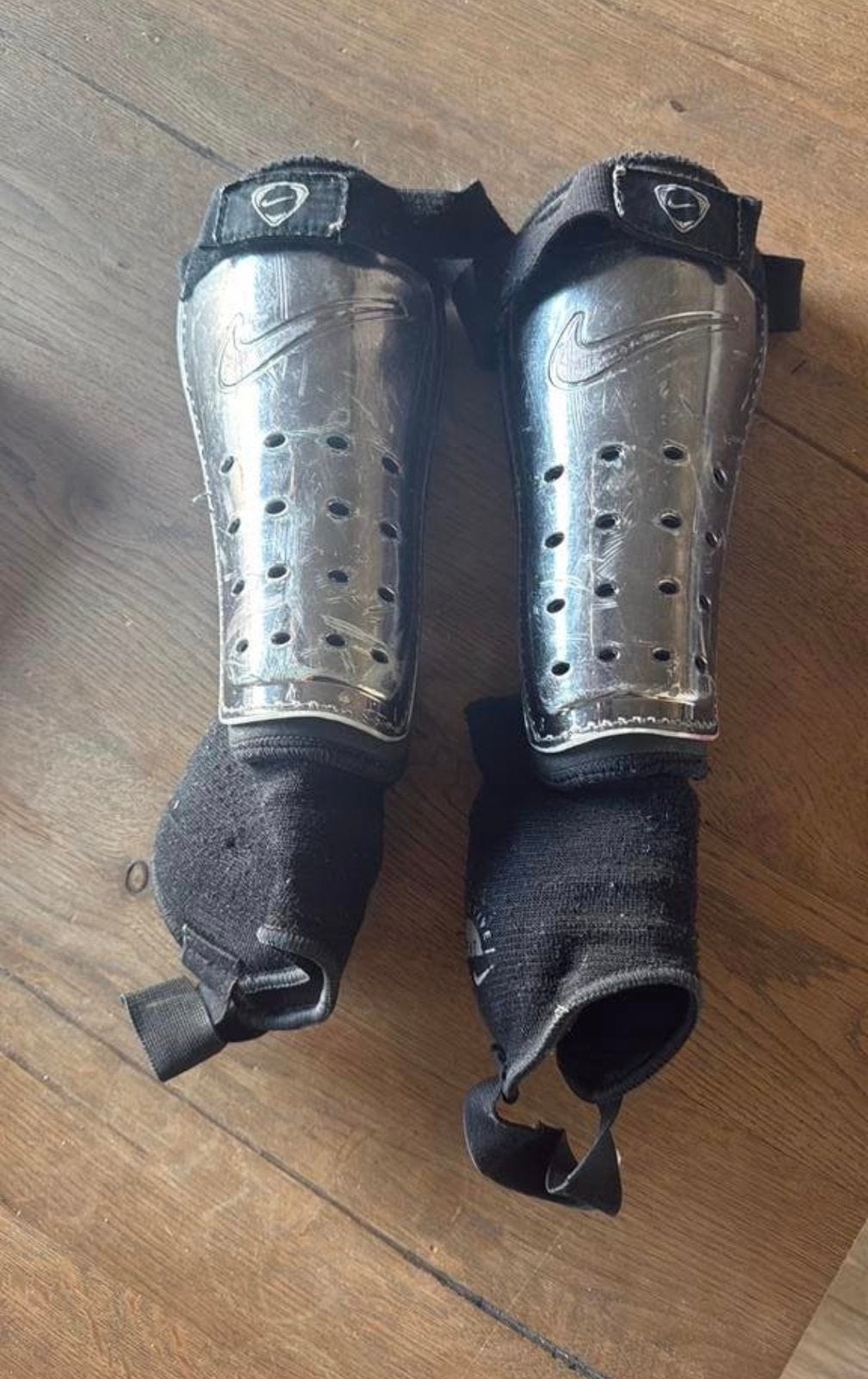 Nike scheenbeschermers 8-14 jr, Ophalen