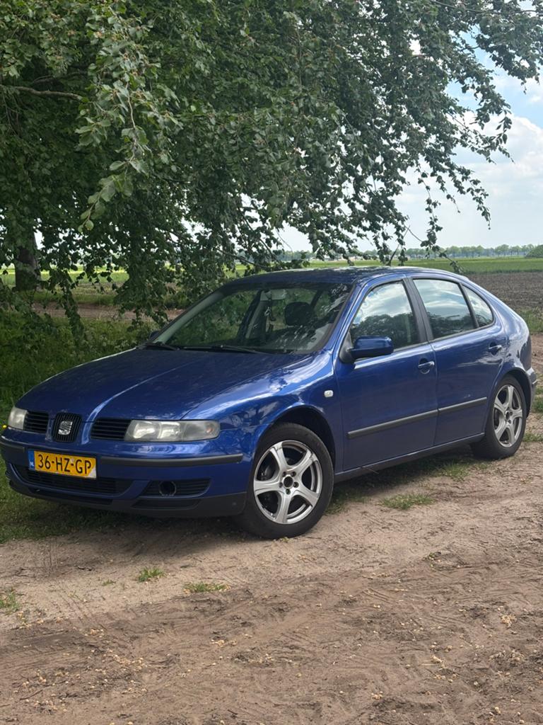Seat Leon 1.6 16V 77KW 2002 Blauw, Ophalen of Verzenden, Voor, Seat, Bumper