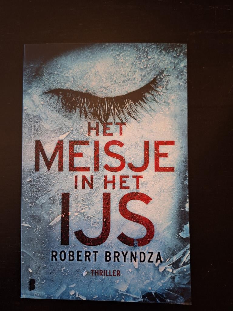 Robert Bryndza boeken - diverse titels in goede staat, Ophalen of Verzenden, Zo goed als nieuw