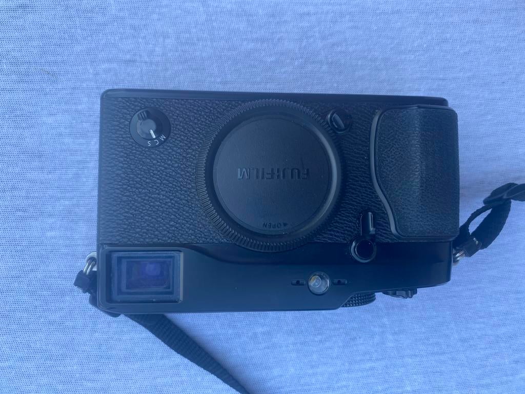 Fuji xpro 1 plus Lowa Opta sling bag, Compact, Ophalen of Verzenden, Zo goed als nieuw, 4 Megapixel