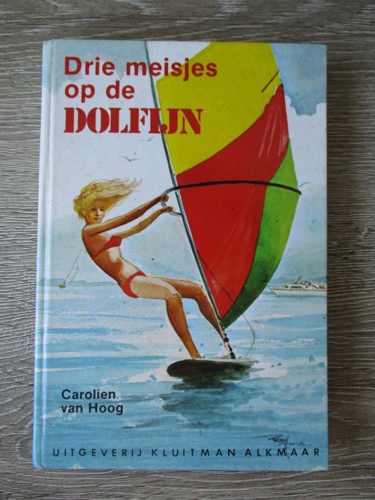 Drie meisjes op de dolfijn - Carolien van Hoog, Boeken, Kinderboeken | Jeugd | onder 10 jaar, Ophalen of Verzenden, Gelezen, Fictie algemeen