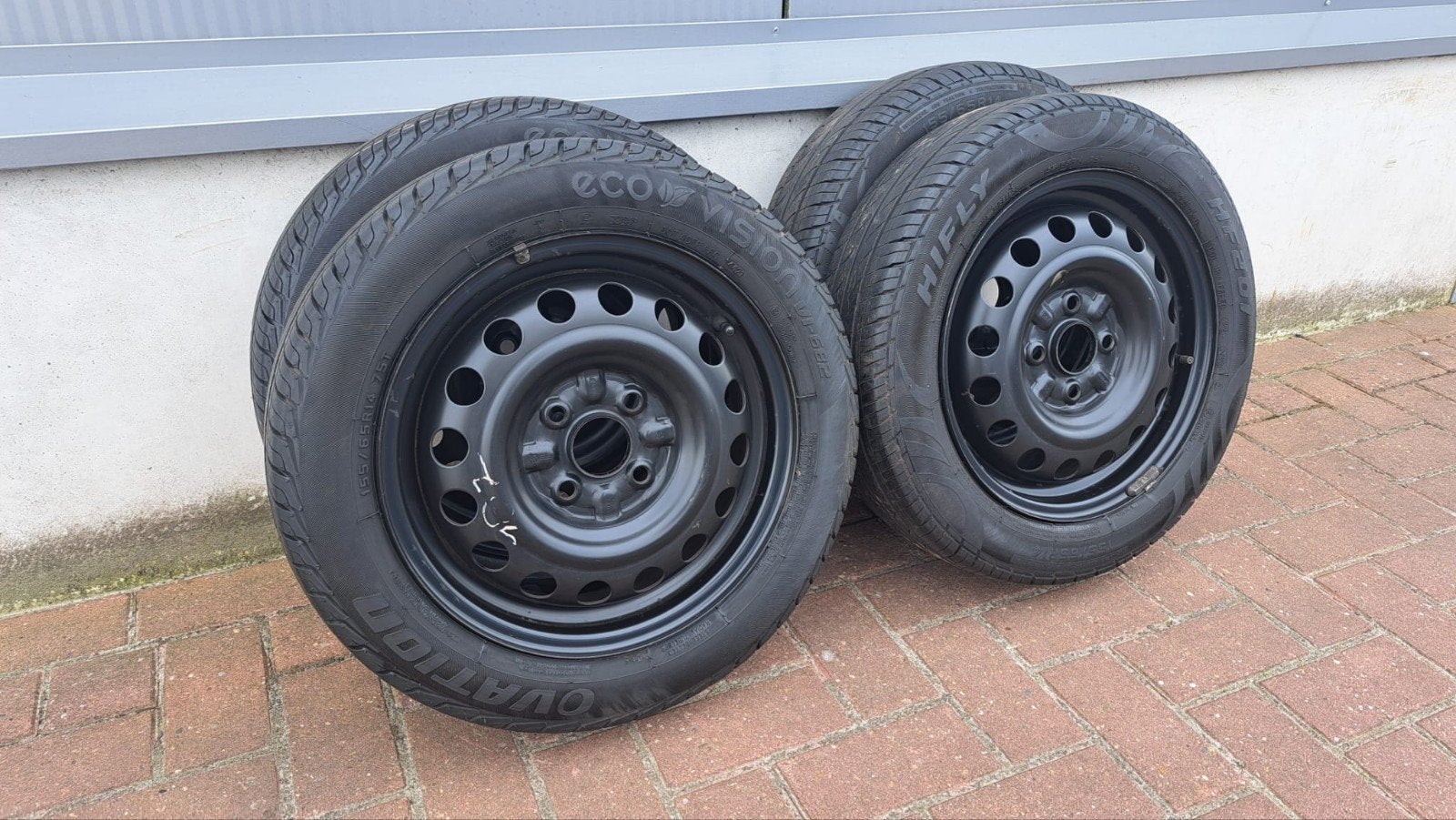 Zomerbanden Aygo Peugeot 107 Citroen C1 155/65/14 veel prof!, Auto-onderdelen, Banden en Velgen, 14 inch, Gebruikt, 155 mm, Banden en Velgen
