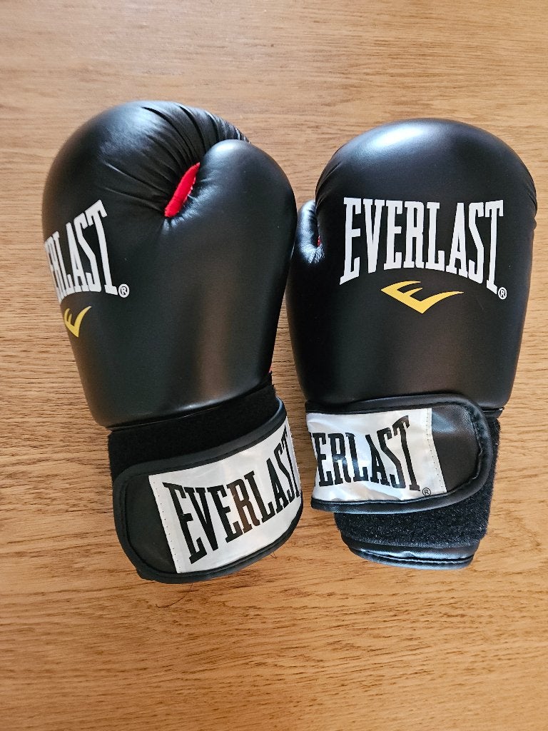 Te koop: Everlast bokshandschoenen maat 8 Krav Maga, Maat XS of kleiner, Ophalen of Verzenden, Zo goed als nieuw, Overige