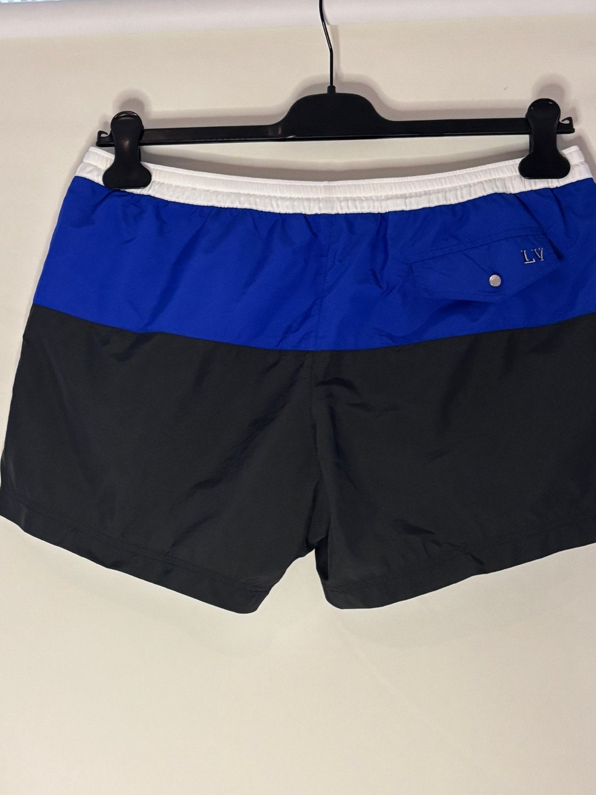 Louis Vuitton zwemshort maat m, Kleding | Heren, Badmode en Zwemkleding, Ophalen of Verzenden, Maat 48/50 (M), Blauw, Zwemshort