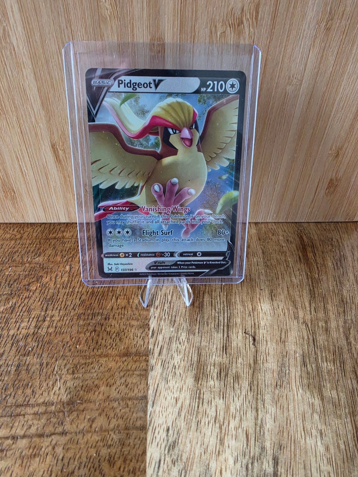 Pidgeot 137 lost-origin, Hobby en Vrije tijd, Verzamelkaartspellen | Pokémon, Ophalen of Verzenden, Zo goed als nieuw, Losse kaart