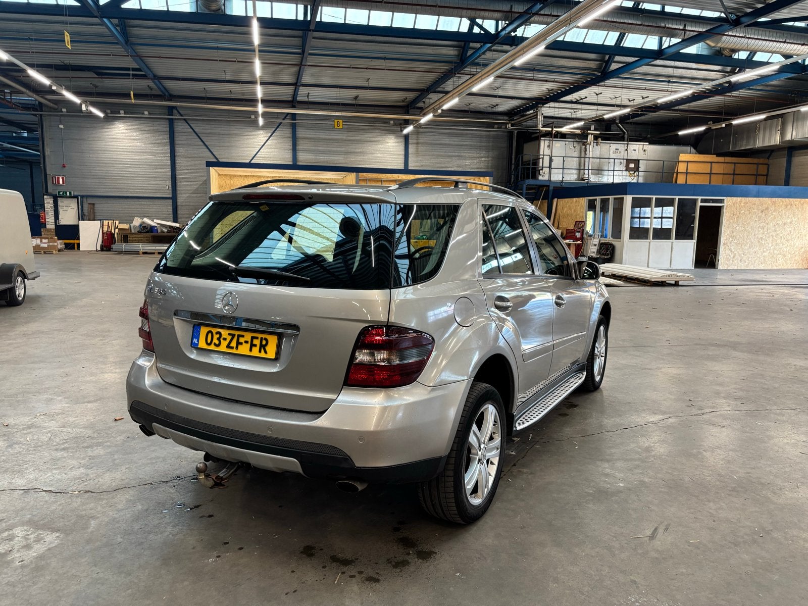 Mercedes-Benz M-Klasse 3.5 Ml350 4MATIC AUT 2007 Grijs, Auto's, Automaat, 272 pk, Vierwielaandrijving, Particulier