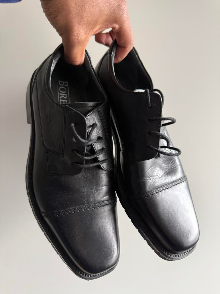Nette zwarte schoenen maat 40 van Borelli, Kleding | Heren, Ophalen of Verzenden, Zo goed als nieuw, Zwart, Veterschoenen