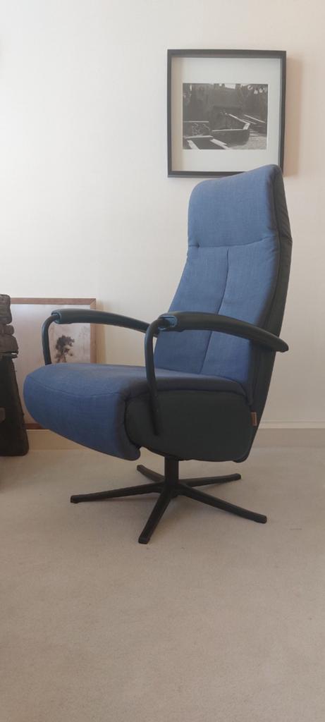 Nette prominent feautuil, Huis en Inrichting, Fauteuils, Ophalen of Verzenden, Zo goed als nieuw, 50 tot 75 cm