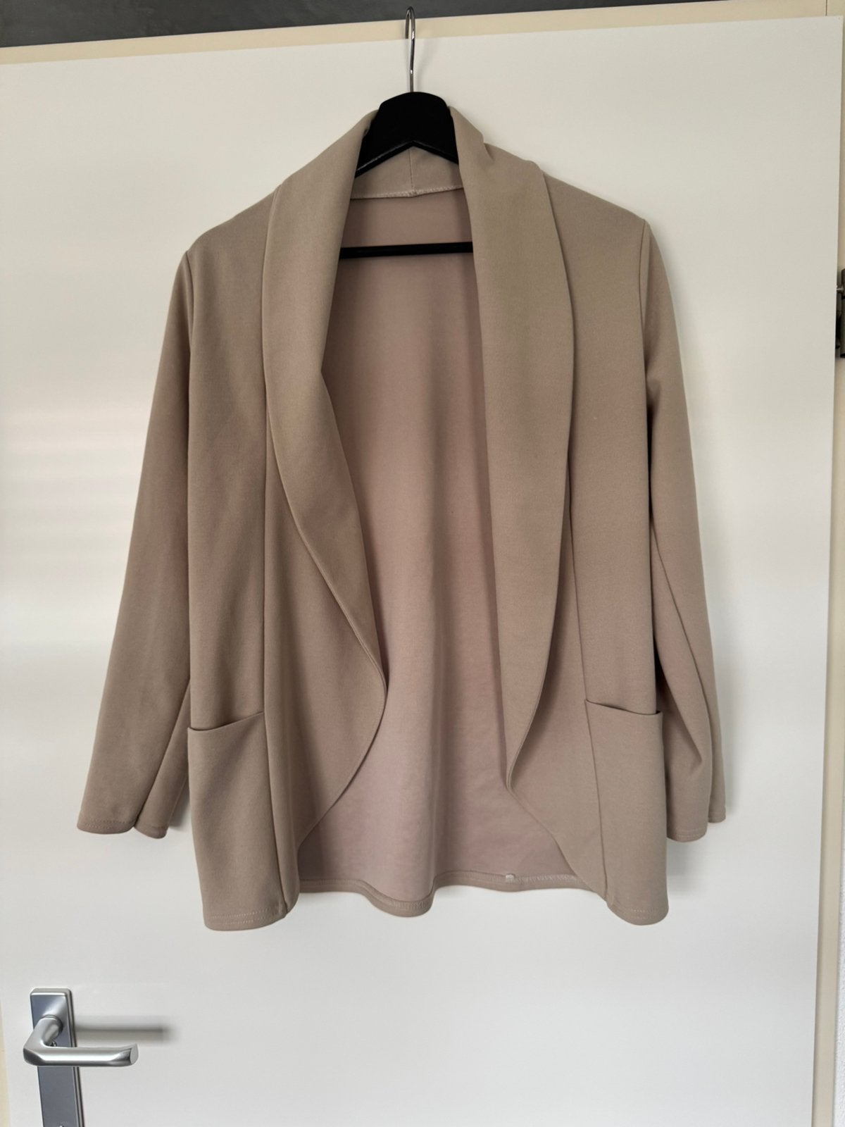 Beige / bruine blazer. Maat S-M, Maat 38/40 (M), Beige, Ophalen of Verzenden, Zo goed als nieuw