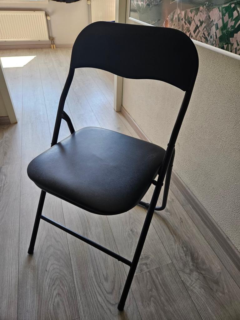 Luxe Zwarte Klapstoel - Comfortabel en Compact, Ophalen, Modern, Compact, Drie, Zwart