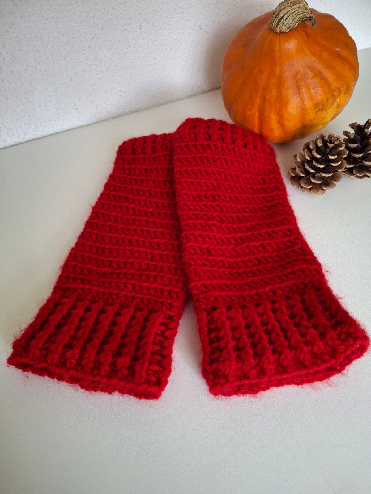 Zelf gehaakte rode  beenwarmers, Kleding | Dames, Leggings, Maillots en Panty's, Legging, Nieuw, Overige maten, Ophalen of Verzenden