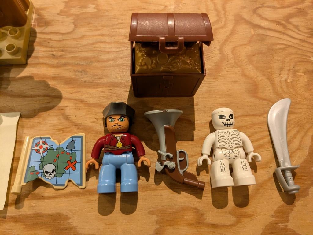 Lego 7883 duplo piraten schateiland, Ophalen of Verzenden, Zo goed als nieuw, Duplo