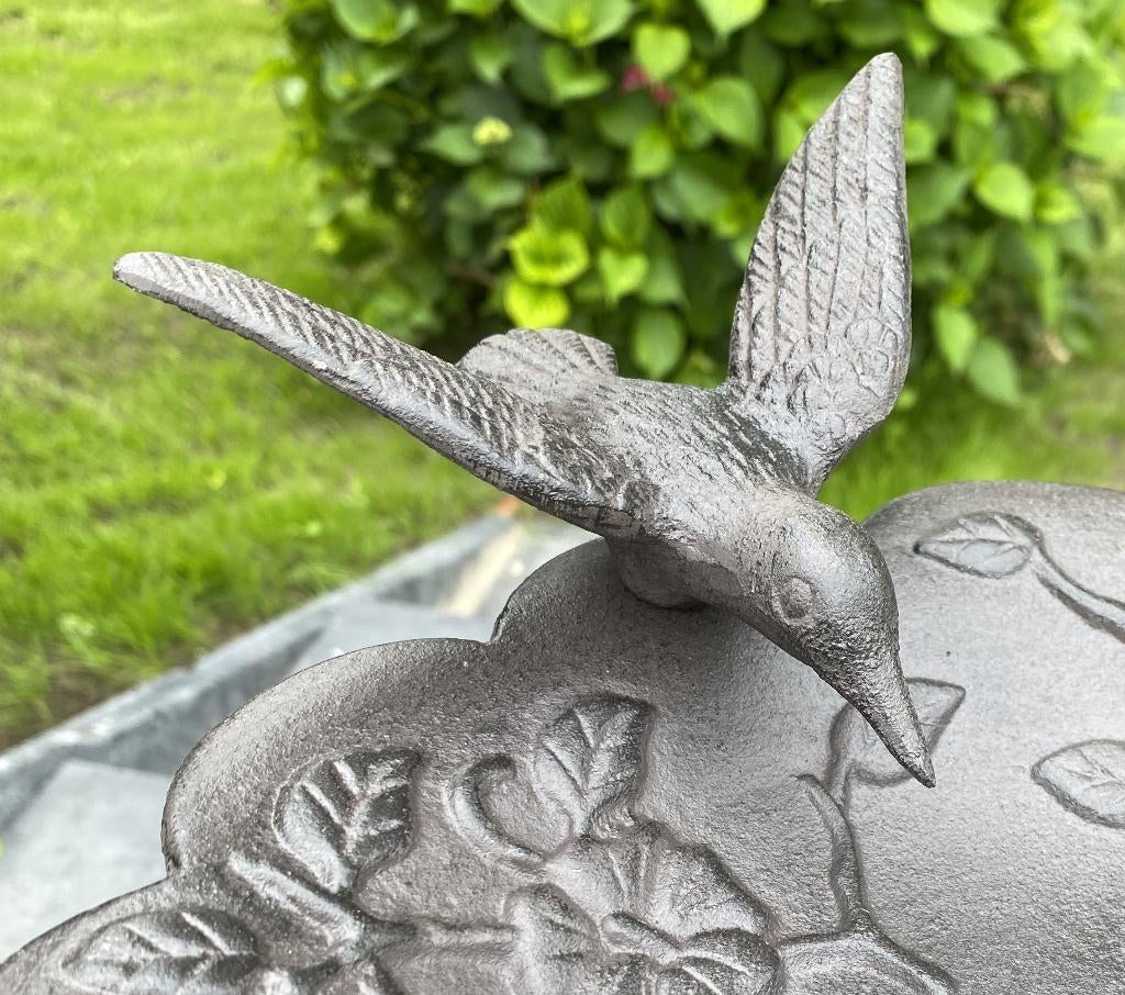 Vogelschaal, vogelbad op hoge voet, sierlijk, gietijzer, Tuin en Terras, Vogelhuisjes en Vogelbaden, Robanjer, Nieuw, Ophalen of Verzenden