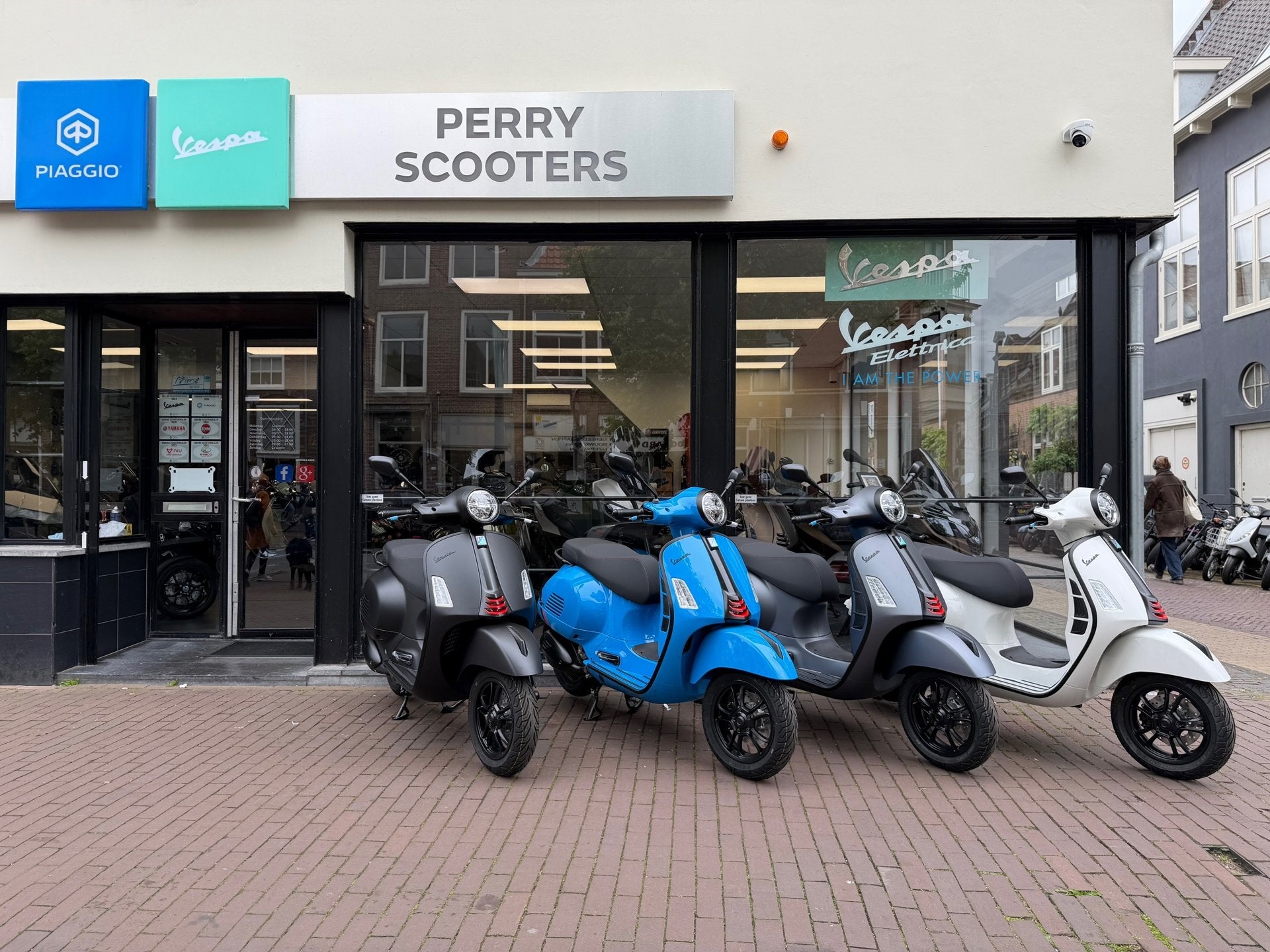 Vespa GTS 310 Super Sport MY 2026 HPE EURO5+ | 4 JAAR FABRIE, Scooter, 310 cc, Vespa, Viale Rinaldo Piaggio
56025  Pontedera, IT