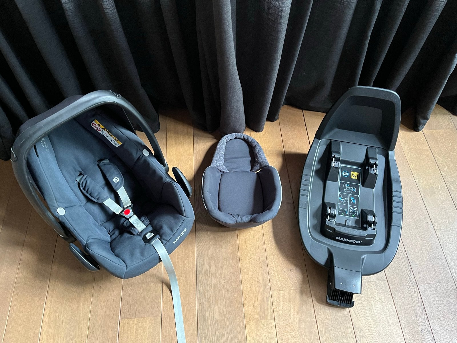 Maxi-Cosi Rock autostoel inclusief FamilyFix2, Kinderen en Baby's, Autostoeltjes, Ophalen, Autogordel of Isofix, Gebruikt, Zijbescherming