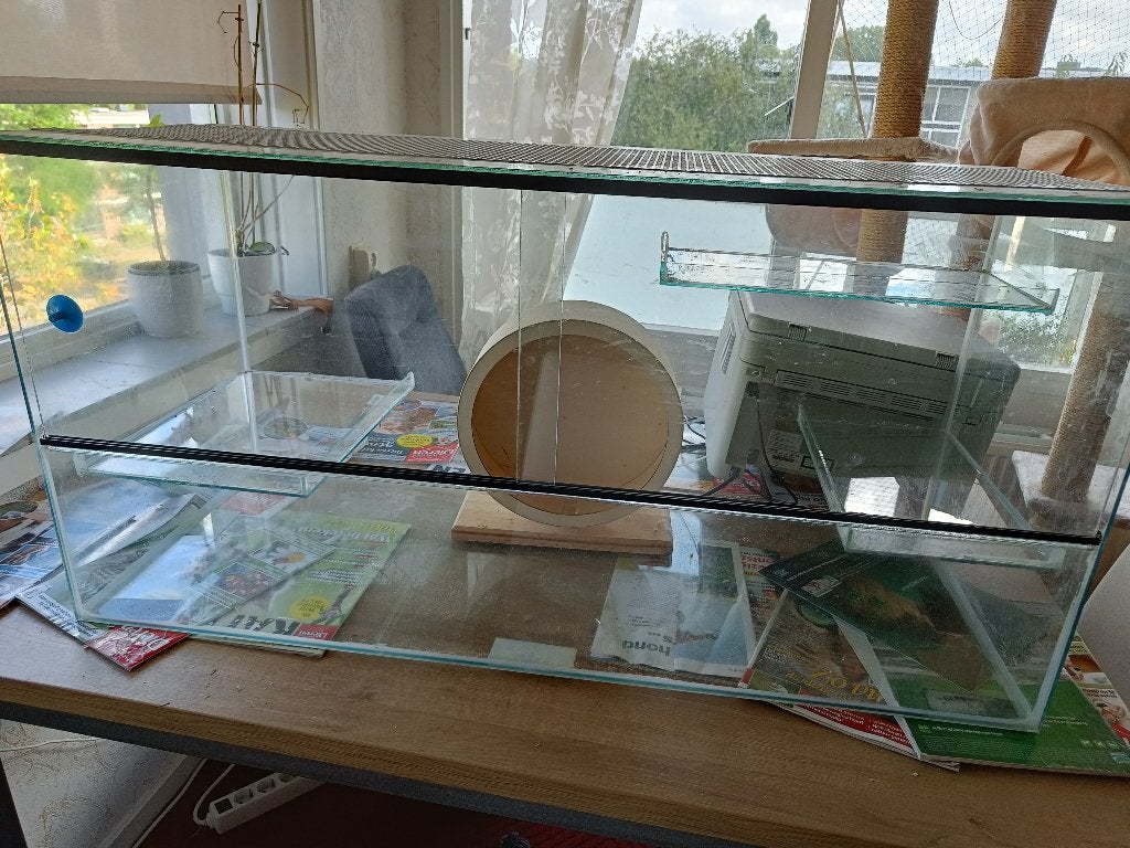 Terrarium 100(breedte) x40(diepte)x50(hoogte) met 2 plateaus, Gebruikt, Muis, Hok, 75 tot 110 cm