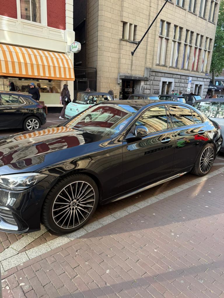 Mercedes-Benz C-Klasse C300 d 265pk 9G-TRONIC 2021 Zwart, Auto's, Automaat, Achterwielaandrijving, 1800 kg, Zwart