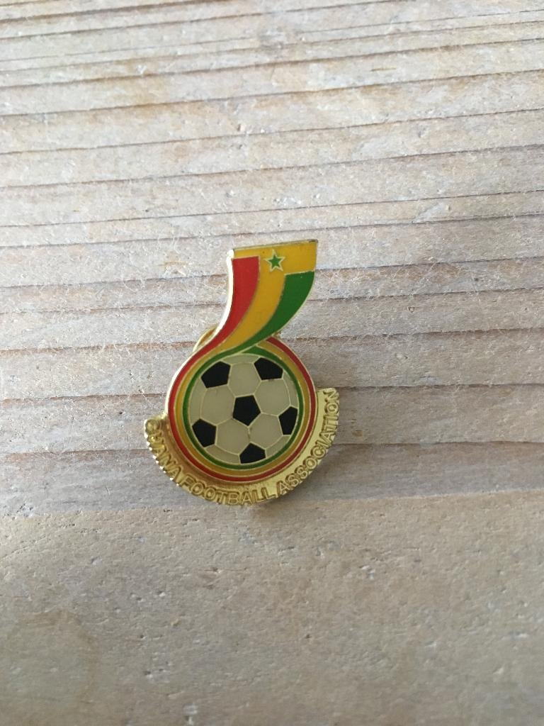 Voetbal pin / speldje Ghana, Ophalen of Verzenden, Zo goed als nieuw, Sport