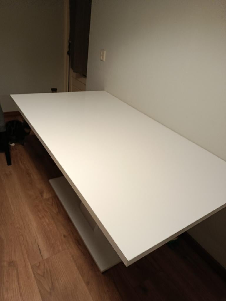 Glans witte eettafel met transparante en zwart zeil, Ophalen, Overige materialen, Gebruikt, 50 tot 100 cm