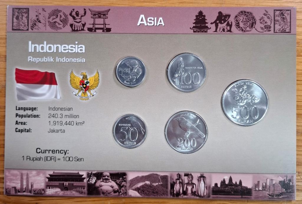 132# Coins of the World muntset Indonesië, Postzegels en Munten, Ophalen of Verzenden, Zuidoost-Azië