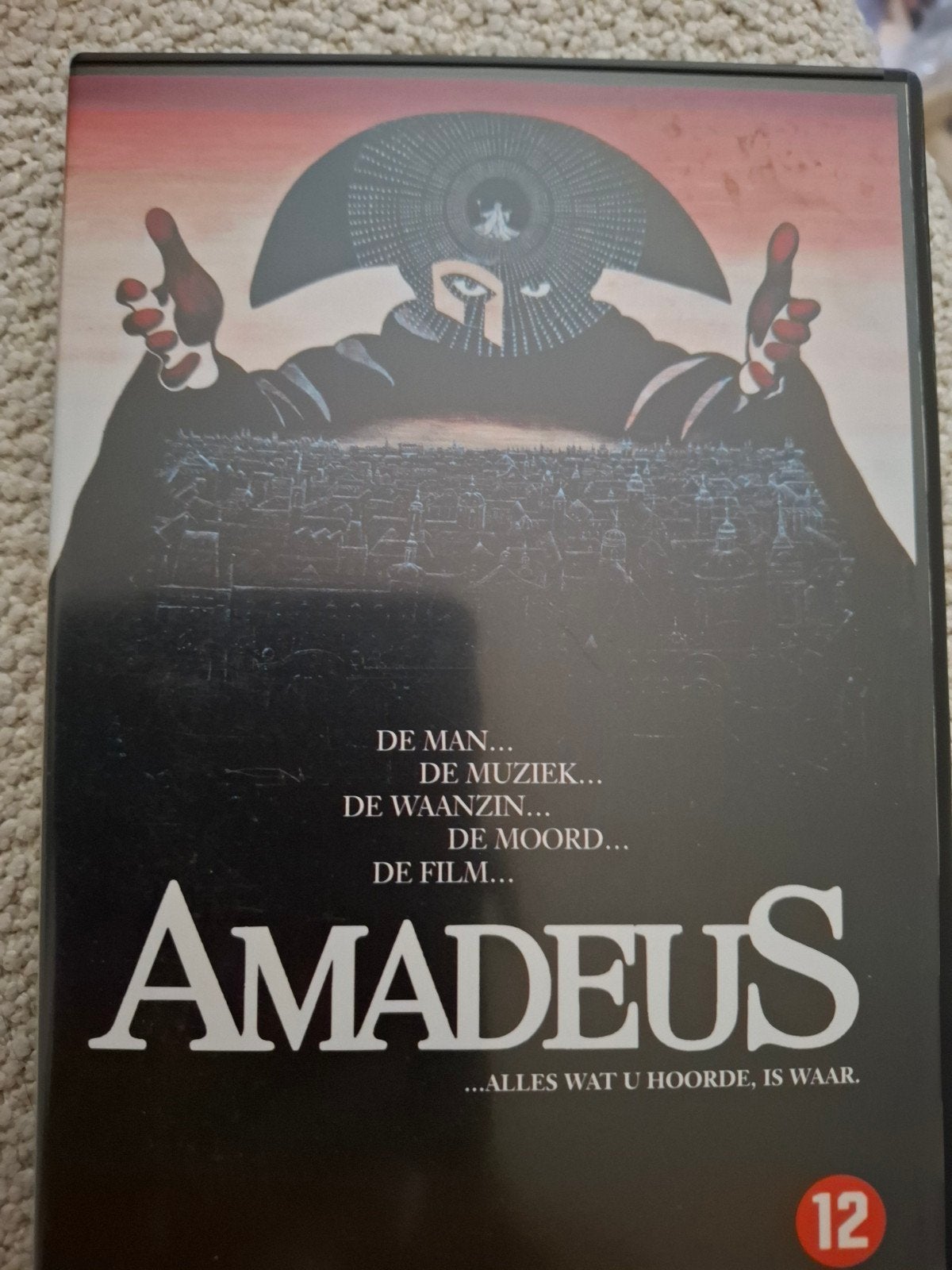 amadeus, Vanaf 12 jaar, Ophalen of Verzenden, Zo goed als nieuw, Drama